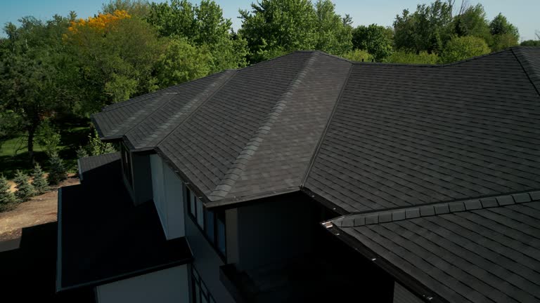 Best Emergency Roof Repair Services  in Bay City, TX